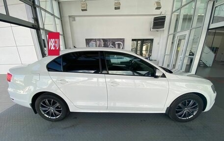 Volkswagen Jetta VI, 2013 год, 830 000 рублей, 5 фотография
