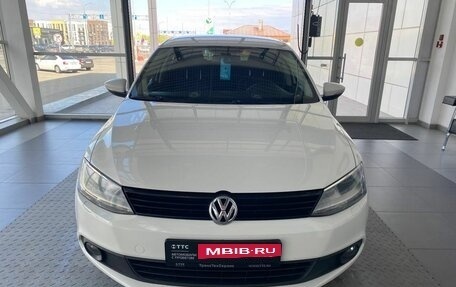Volkswagen Jetta VI, 2013 год, 830 000 рублей, 2 фотография