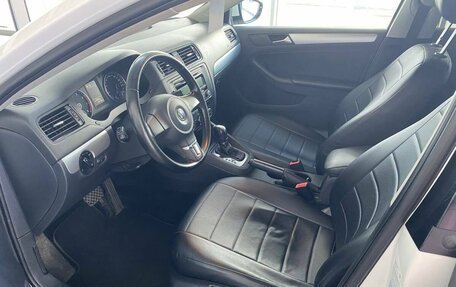 Volkswagen Jetta VI, 2013 год, 830 000 рублей, 20 фотография