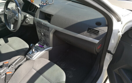 Opel Astra H, 2011 год, 7 фотография