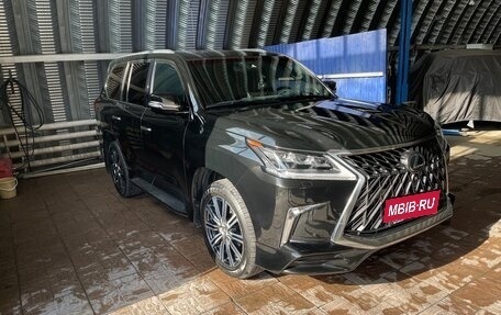 Lexus LX III, 2017 год, 9 500 000 рублей, 13 фотография