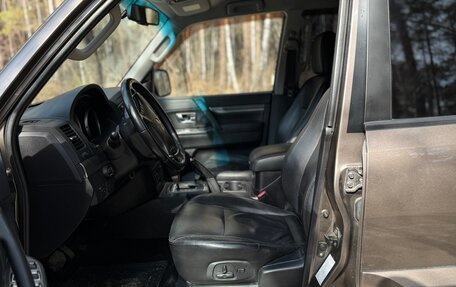 Mitsubishi Pajero IV, 2010 год, 1 790 000 рублей, 20 фотография