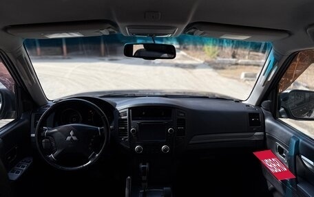 Mitsubishi Pajero IV, 2010 год, 1 790 000 рублей, 21 фотография