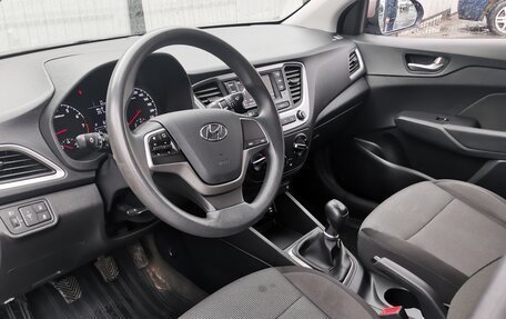 Hyundai Solaris II рестайлинг, 2018 год, 1 470 000 рублей, 6 фотография