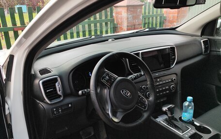 KIA Sportage IV рестайлинг, 2017 год, 2 050 000 рублей, 8 фотография