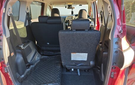 Toyota Sienta II, 2021 год, 1 819 000 рублей, 9 фотография