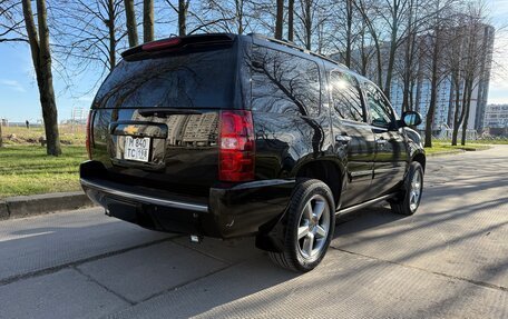 Chevrolet Tahoe III, 2013 год, 2 750 000 рублей, 4 фотография