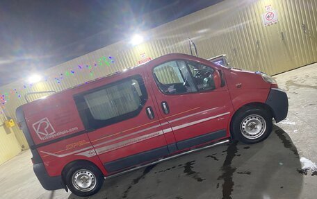 Opel Vivaro A рестайлинг, 2003 год, 1 250 000 рублей, 4 фотография