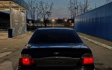 Daewoo Nexia I рестайлинг, 2004 год, 140 000 рублей, 2 фотография