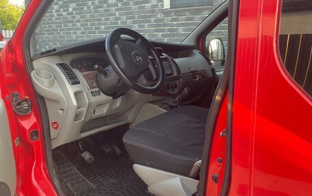Opel Vivaro A рестайлинг, 2003 год, 1 250 000 рублей, 12 фотография