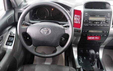 Toyota Land Cruiser Prado 120 рестайлинг, 2004 год, 2 099 000 рублей, 12 фотография