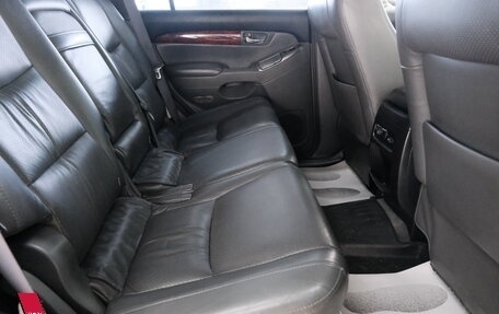 Toyota Land Cruiser Prado 120 рестайлинг, 2004 год, 2 099 000 рублей, 22 фотография