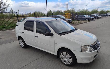 Renault Logan I, 2015 год, 460 000 рублей, 2 фотография