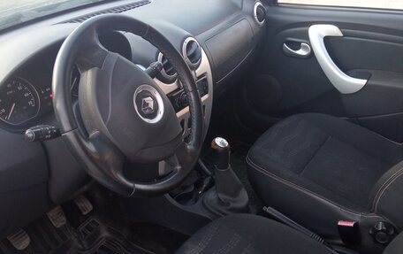 Renault Sandero I, 2012 год, 520 000 рублей, 4 фотография
