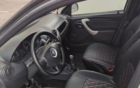 Renault Logan I, 2015 год, 460 000 рублей, 7 фотография
