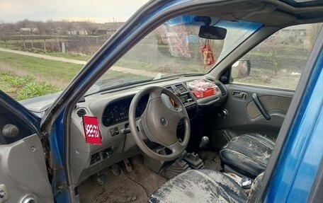 Nissan Terrano II рестайлинг, 1993 год, 325 000 рублей, 5 фотография