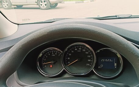Renault Logan II, 2017 год, 585 000 рублей, 5 фотография