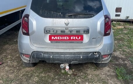 Renault Duster I рестайлинг, 2015 год, 1 100 000 рублей, 2 фотография