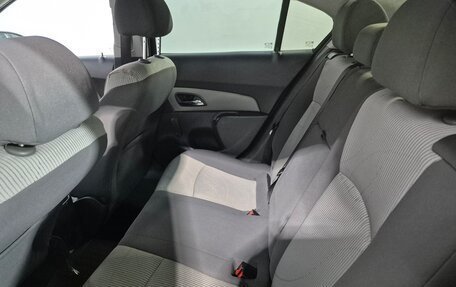 Chevrolet Cruze II, 2009 год, 499 000 рублей, 13 фотография