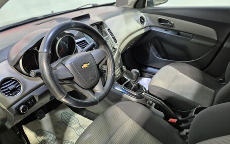 Chevrolet Cruze II, 2009 год, 499 000 рублей, 11 фотография