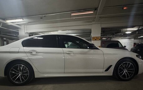 BMW 5 серия, 2021 год, 6 300 000 рублей, 3 фотография