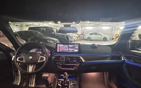 BMW 5 серия, 2021 год, 6 300 000 рублей, 9 фотография