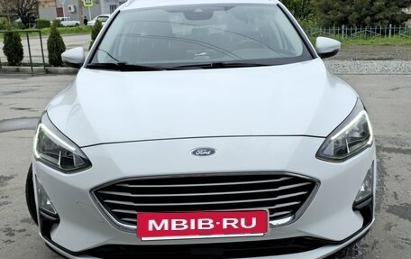 Ford Focus IV, 2019 год, 1 570 000 рублей, 2 фотография