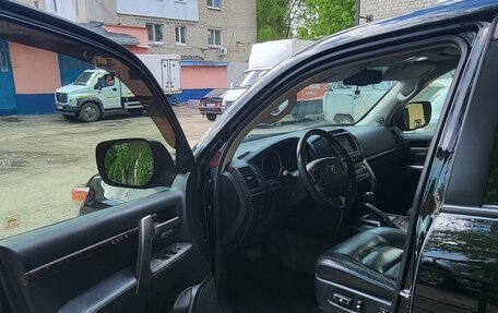 Toyota Land Cruiser 200, 2010 год, 3 150 000 рублей, 8 фотография