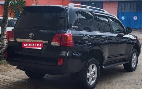 Toyota Land Cruiser 200, 2010 год, 3 150 000 рублей, 7 фотография