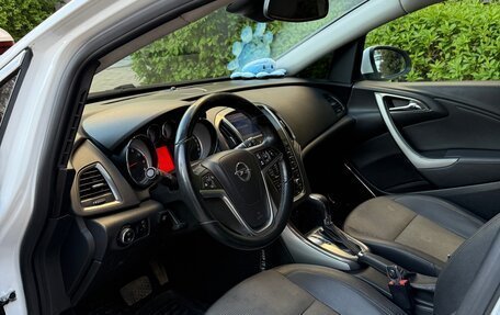 Opel Astra J, 2012 год, 960 000 рублей, 11 фотография