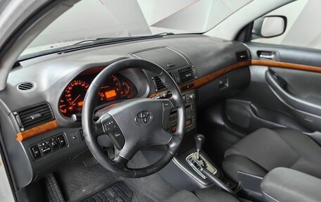 Toyota Avensis III рестайлинг, 2006 год, 569 000 рублей, 13 фотография