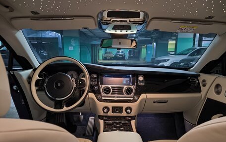 Rolls-Royce Wraith, 2018 год, 33 100 000 рублей, 13 фотография
