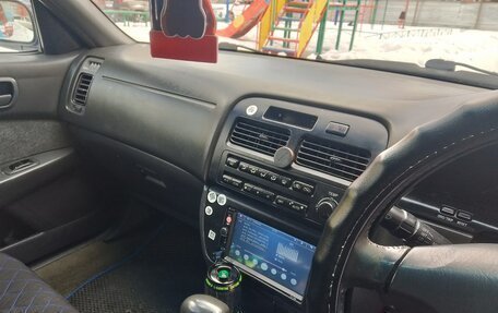 Toyota Camry, 1986 год, 275 000 рублей, 10 фотография