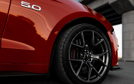 Ford Mustang VI рестайлинг, 2019 год, 6 950 000 рублей, 3 фотография