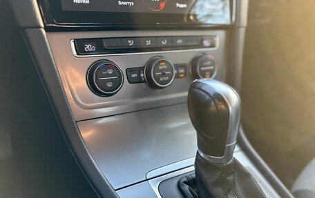 Volkswagen Golf VII, 2014 год, 1 390 000 рублей, 32 фотография