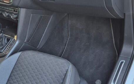 Volkswagen Tiguan II, 2018 год, 2 900 000 рублей, 12 фотография