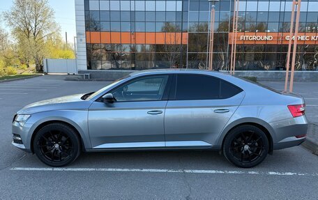 Skoda Superb III рестайлинг, 2020 год, 2 980 000 рублей, 3 фотография
