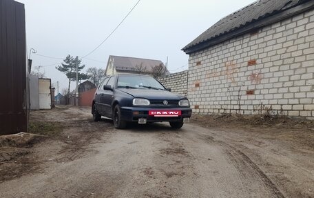 Volkswagen Golf III, 1997 год, 80 000 рублей, 2 фотография
