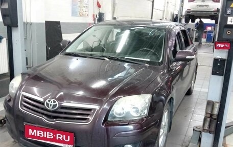 Toyota Avensis III рестайлинг, 2006 год, 771 000 рублей, 1 фотография