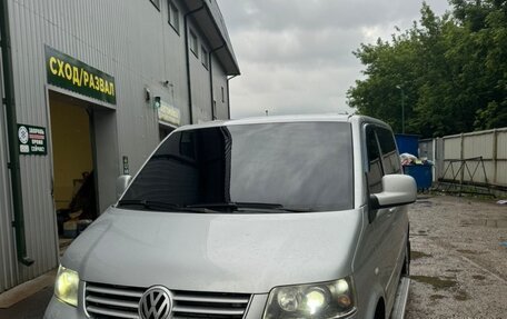 Volkswagen Multivan T5, 2006 год, 1 320 000 рублей, 3 фотография