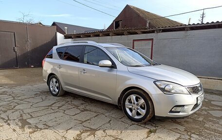 KIA cee'd I рестайлинг, 2010 год, 650 000 рублей, 5 фотография