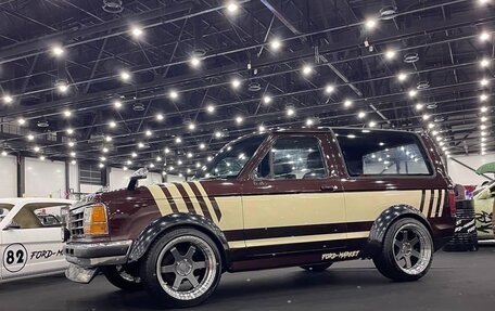 Ford Bronco-II, 1989 год, 1 200 000 рублей, 3 фотография