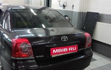 Toyota Avensis III рестайлинг, 2006 год, 771 000 рублей, 4 фотография