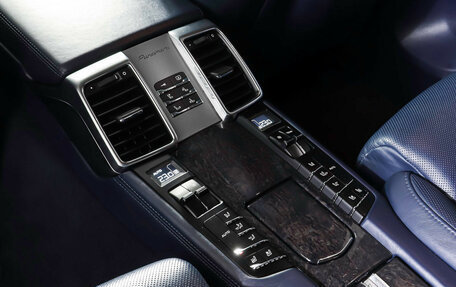 Porsche Panamera II рестайлинг, 2011 год, 2 565 000 рублей, 13 фотография