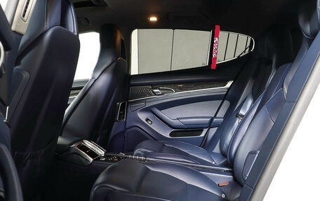 Porsche Panamera II рестайлинг, 2011 год, 2 565 000 рублей, 12 фотография