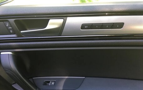 Volkswagen Touareg III, 2014 год, 2 500 000 рублей, 6 фотография