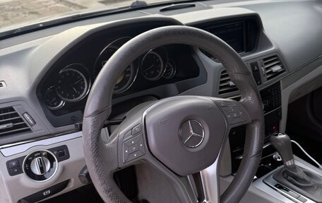 Mercedes-Benz E-Класс, 2011 год, 1 400 000 рублей, 8 фотография