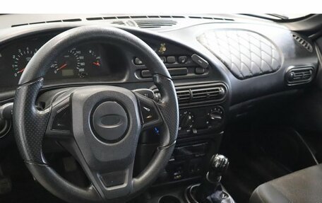 Chevrolet Niva I рестайлинг, 2011 год, 450 000 рублей, 6 фотография