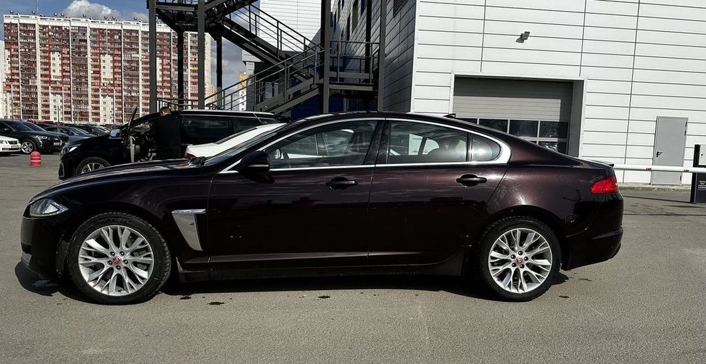 Jaguar XF I рестайлинг, 2014 год, 2 000 000 рублей, 3 фотография