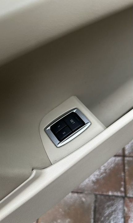 Jaguar XF I рестайлинг, 2014 год, 2 000 000 рублей, 10 фотография